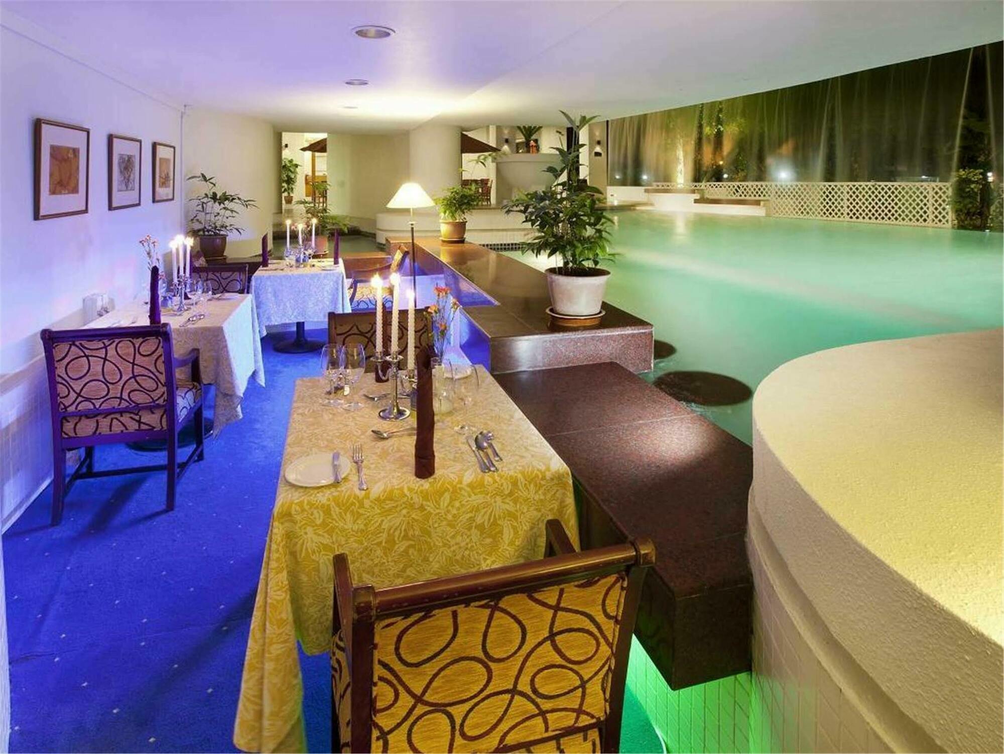 Dorsett Grand Labuan Hotel Eksteriør billede